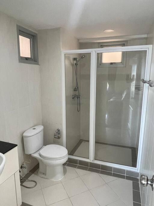 Delightful Condo In Central Location At Sukhumvit 49 Бангкок Екстер'єр фото